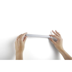 SAMOPRZYLEPNA LISTWA MAGNETYCZNA DURABLE 210mm